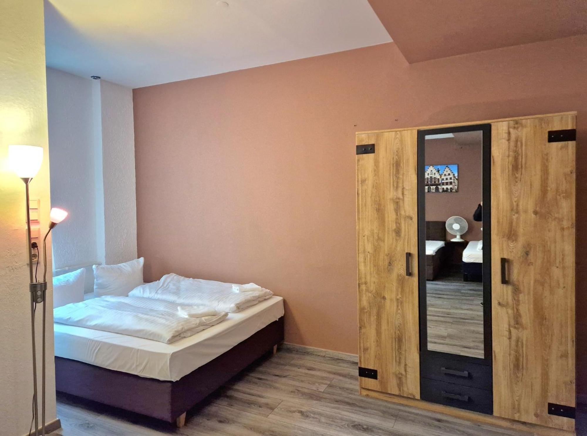 Trip Inn Budget Hotel Messe Frankfurt nad Mohanem Exteriér fotografie