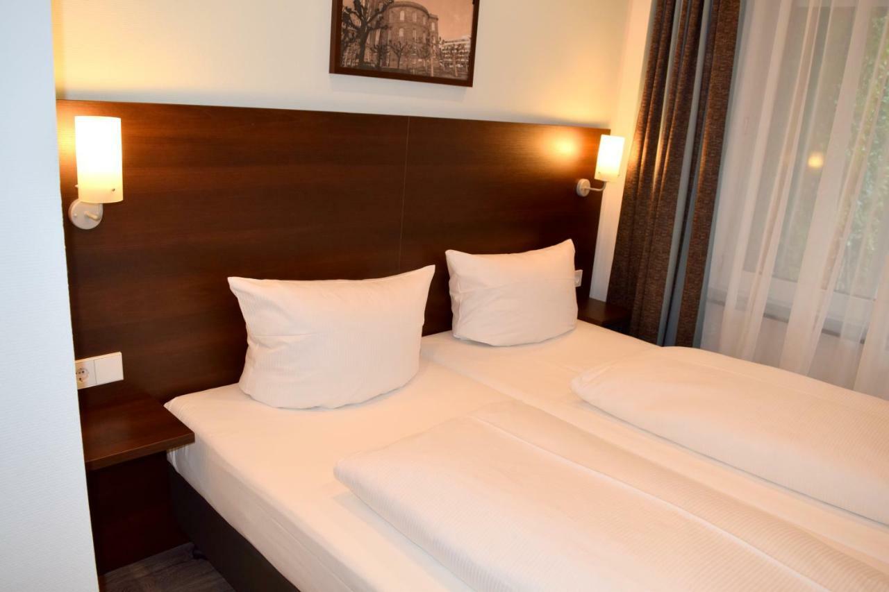 Trip Inn Budget Hotel Messe Frankfurt nad Mohanem Exteriér fotografie